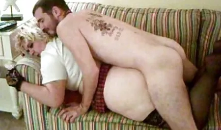 Chicos hacen un joven estudiante videos de sexo cortos brindis