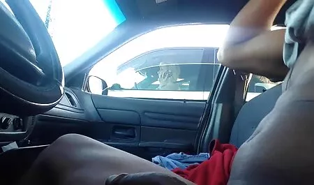 Lana está en bancarrota videosporo y le permite tocar la brecha