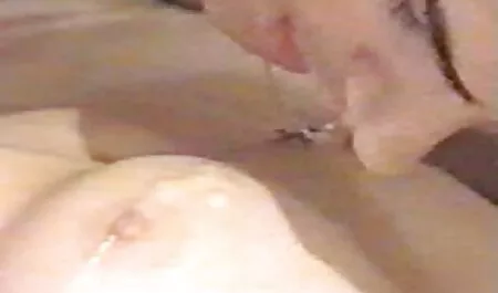 Este chico le encanta conseguir con videos xxx de rubias con road putas