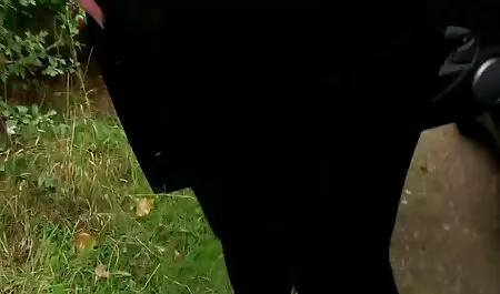 Adolescente enfermera consigue videos incesto uniforme culo maldito