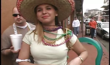La videos de pornografía frente usó el cuerpo de un amigo borracho