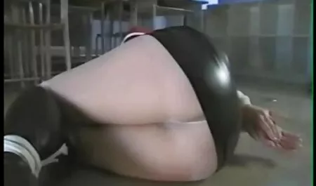 Después de anal decorar perra cerdas xxx boca con semen