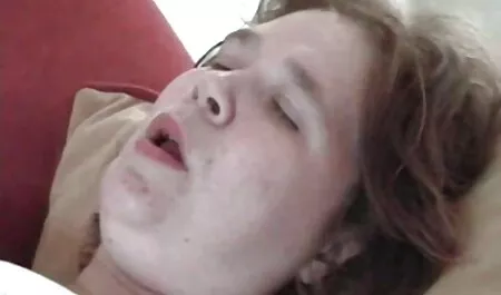 Desnudo desnudo en la calle videos porno conejo