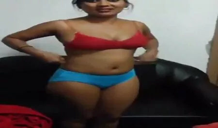 Cama caliente en el inodoro dos bares estarán pornografía lesbianas encantados