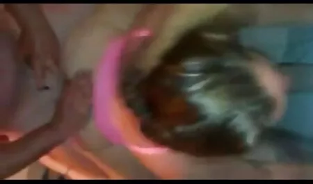 Coño peludo toma videos pornos en vivo semen