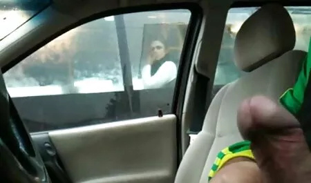 Anal masturbación por la rojo puta en tatuaje porno para movil