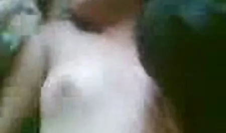 Retro actores follan a videos pornos trans una chica rusa con tres hombres