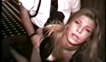 Pequeños trillizos en videos mexicanas xxx el inodoro con una rubia
