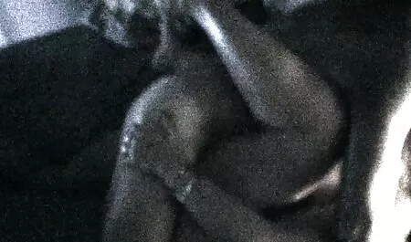 Aburrido de Pollo jugado en la calle y folla videos sexo amateur en casa