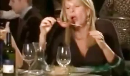 Un par de videos pornos de trios Fokkers con innegable pasión lanzó Monica Muskal