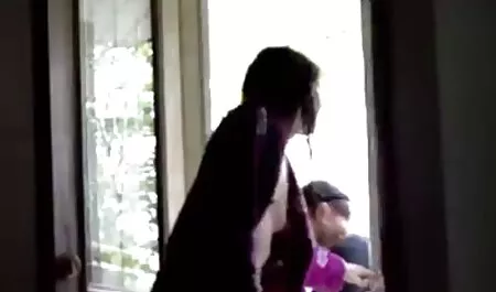 Hambre novia se levantó videos pornografia y terminó en su boca